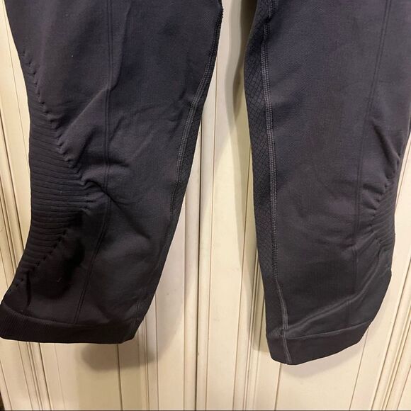 Lululemon Wunder Under Crop Hi-Rise Legging Black 4 - Picture 6 of 8
